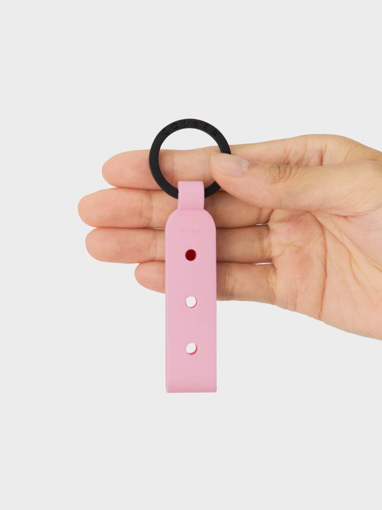 NEWJEANS FASHION PINK (M) COLLER CARABINER STRAP PINK (M)